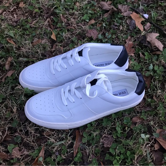 STEVE MADDEN MENS COURTS WHITE SNEAKERS - Picture 17 of 17